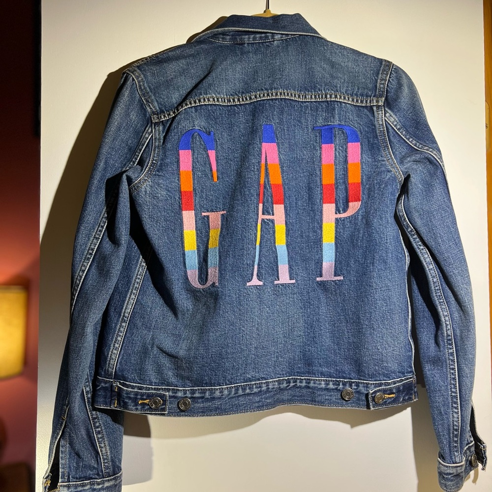 GAP rainbow logo embroidered denim Jacket